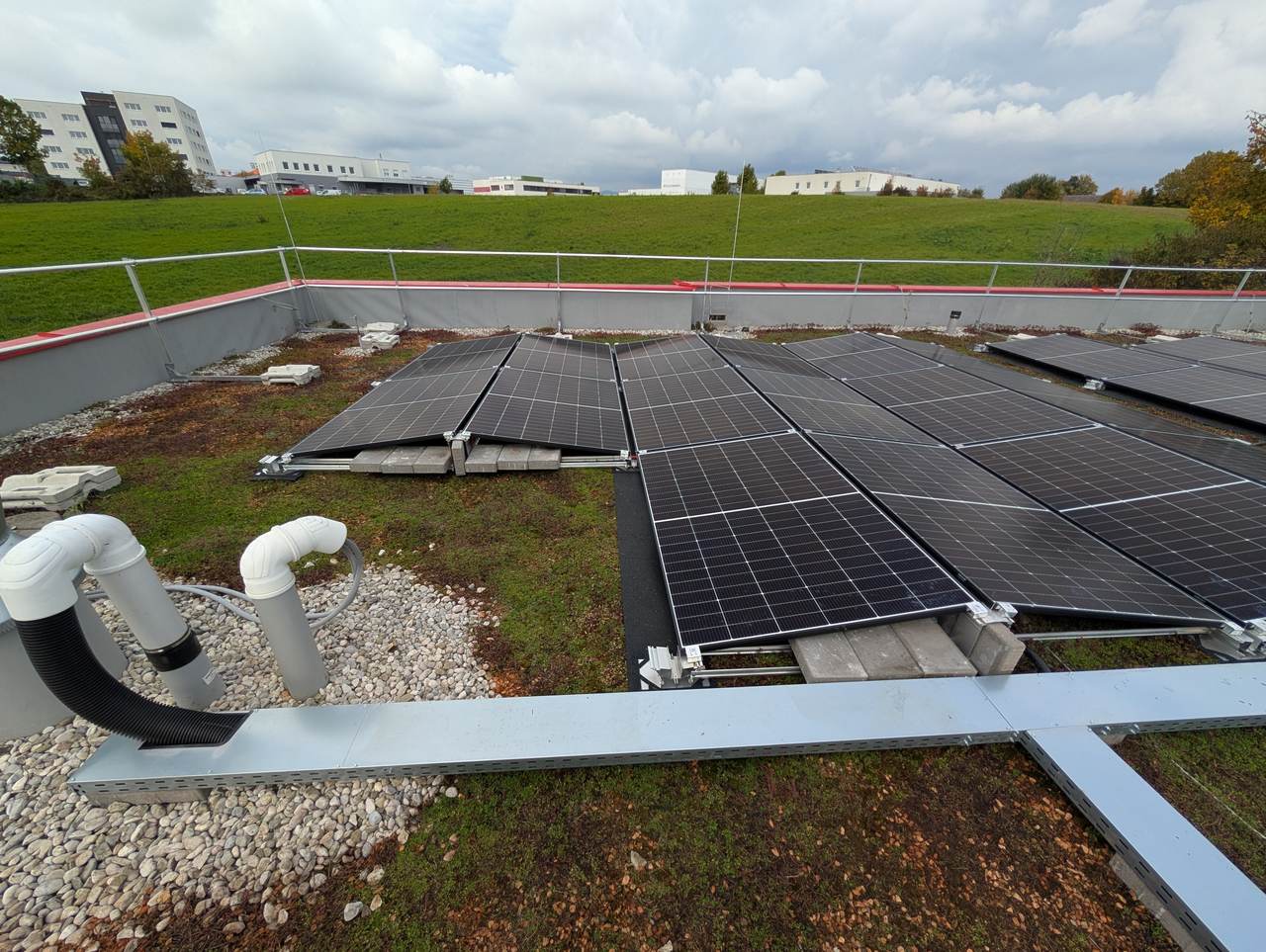 PV auf Gründach